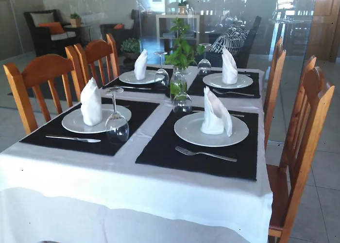 Martin Esperanza Hotel 2*